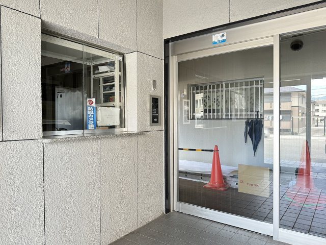 パークサイド高須2のエントランス