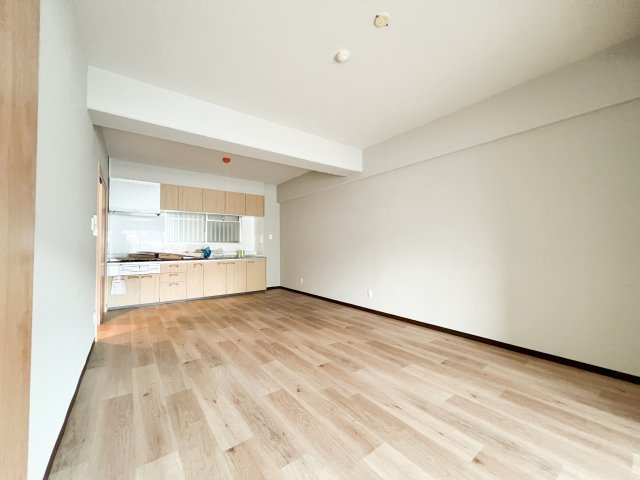 パークサイド高須2の居間・リビング