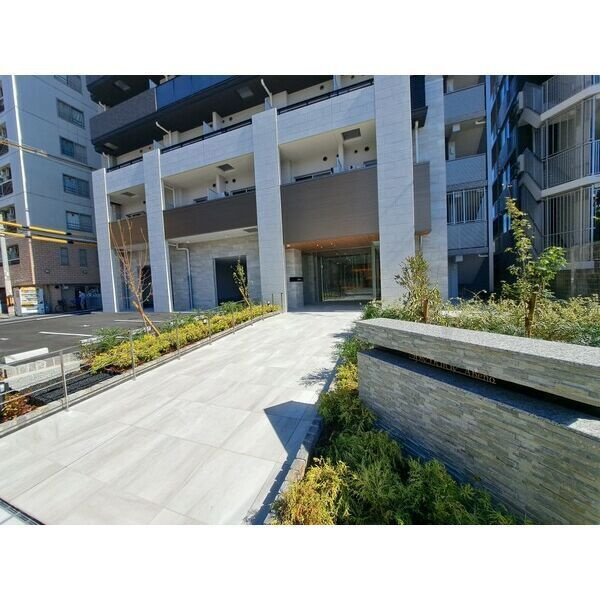 スプランディッド阿倍野のエントランス