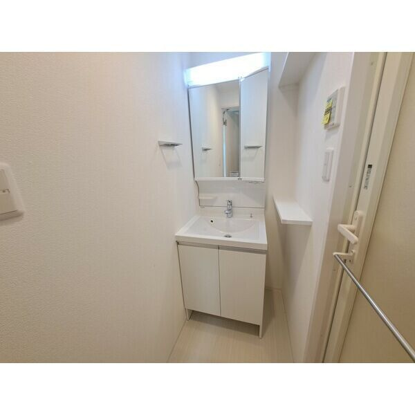 スプランディッド阿倍野の洗面所