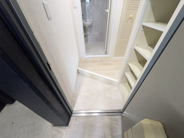 インペリアルルーム | 名古屋市の賃貸ならMy賃貸の玄関|インベリアルルーム（旧パールハイツカトウ ）