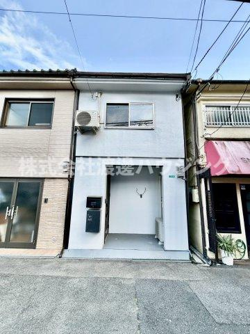 塚本5丁目貸家の外観