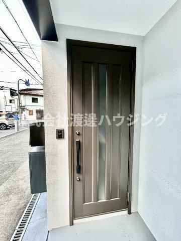 塚本5丁目貸家のエントランス