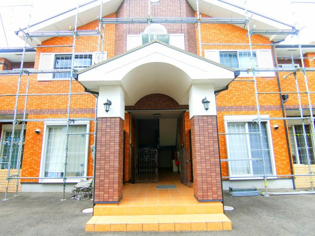 エン・フィールド大饗のエントランス