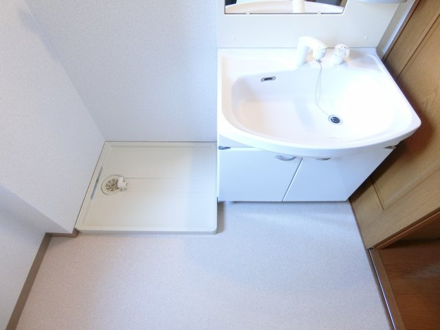 エン・フィールド大饗の洗面所