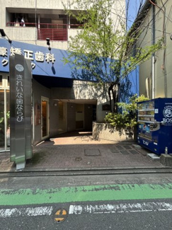 【エントランス】