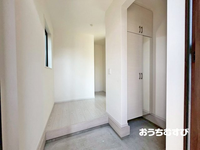 春日井市妙慶町1期(全2棟)の玄関