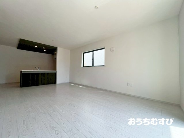 春日井市妙慶町1期(全2棟)の居間・リビング