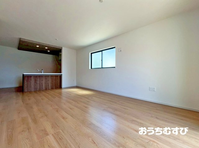 春日井市妙慶町1期(全2棟)2号棟の居間・リビング