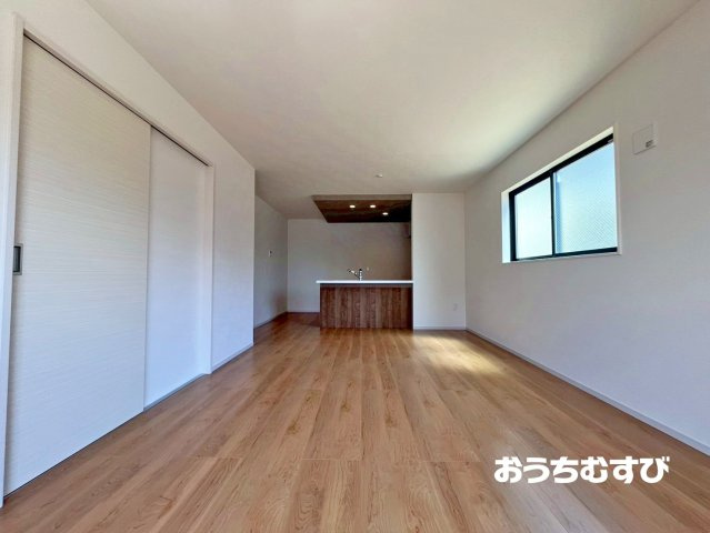 春日井市妙慶町1期(全2棟)2号棟の居間・リビング