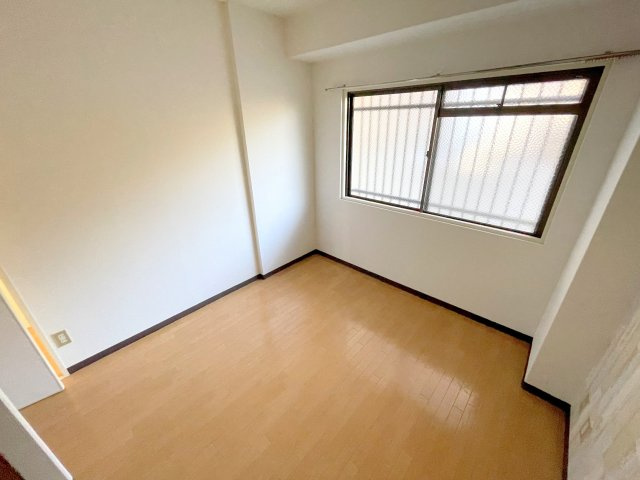 【洋室】 | グレースコートアオバオカ
