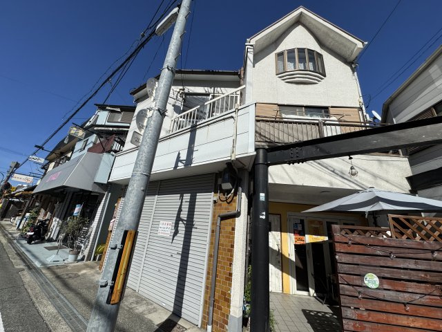 春日町店舗付貸家