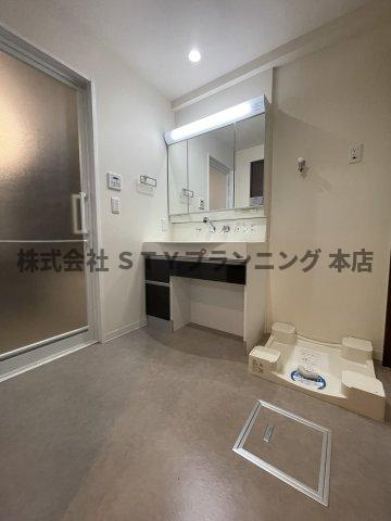 仲介手数料０円！グランルクレ新栄ウエストの独立洗面台