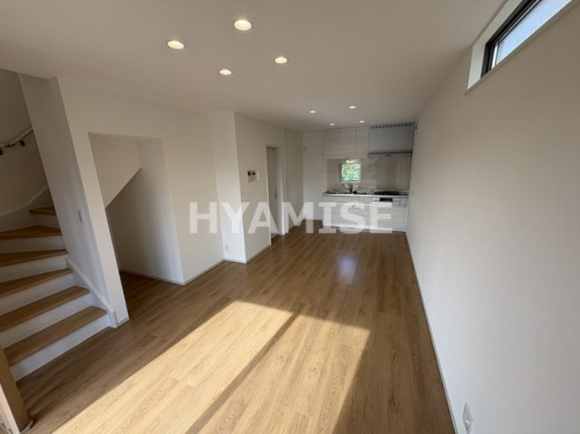 エルモーサ　セスタの居間・リビング|※室内画像は別棟のもの