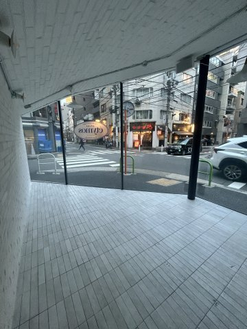 十番コアビルⅡのロビー