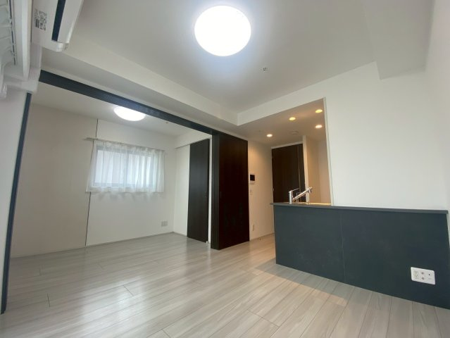 【居間・リビング】 | オープンレジデンシア馬出九大病院前☆仲介手数料無料☆