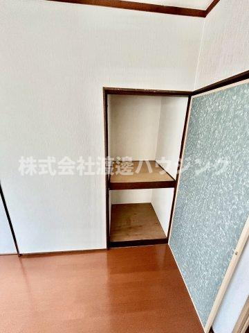 曽根西町尾崎貸家の収納
