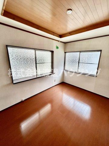 曽根西町尾崎貸家の内装