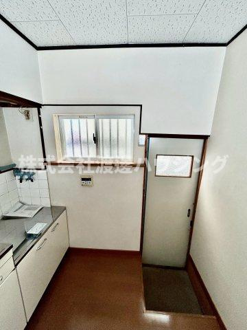 曽根西町尾崎貸家の内装