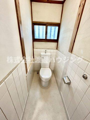 曽根西町尾崎貸家のトイレ