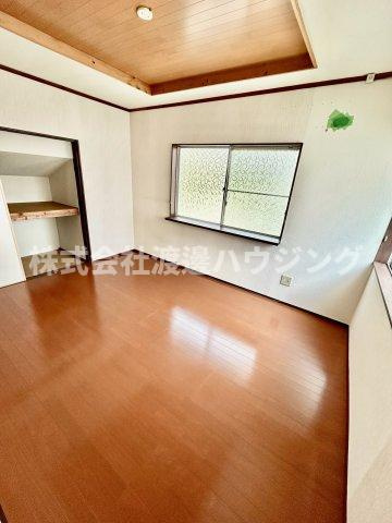 曽根西町尾崎貸家の寝室