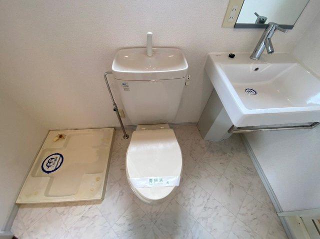 サヴォイバルビゾンのトイレ