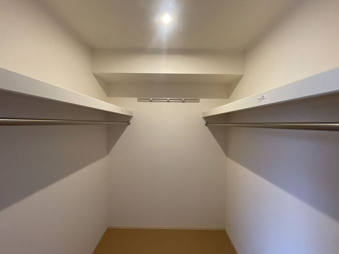 クロカンブッシュの収納