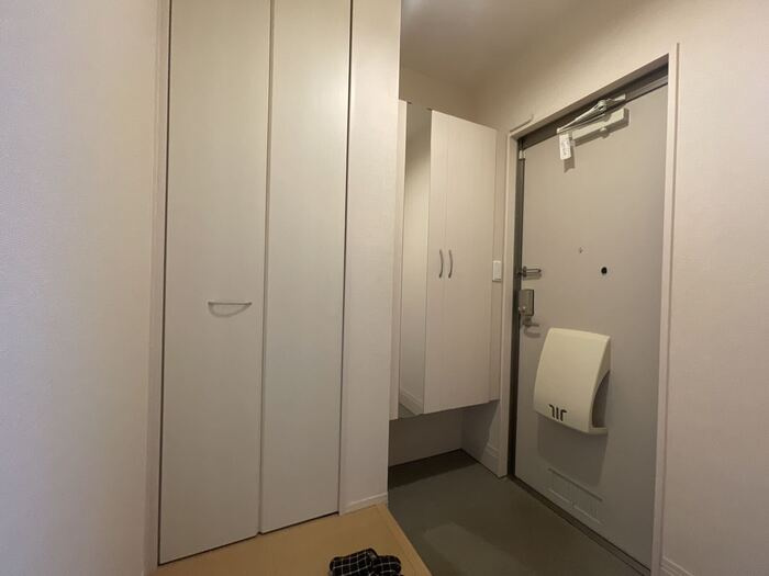 クロカンブッシュの玄関