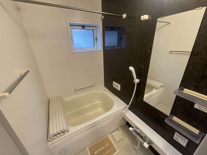 クロカンブッシュの浴室