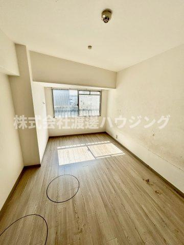 ジオナ十三の内装