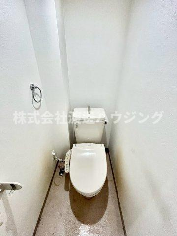 ジオナ十三のトイレ