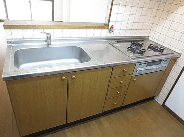 兵庫県明石市1棟売りマンションのキッチン