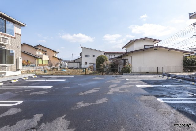 ストロベリー フィールズの駐車場|駐車場