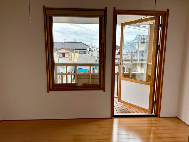 宇都宮市城南２丁目　３ＳＬＤＫ　中古住宅の内装|２階：和室広縁