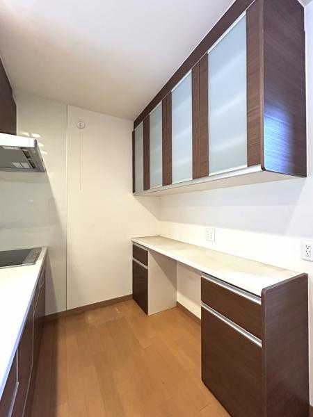 宇都宮市平出町　２ＳＬＤＫ　中古住宅のキッチン