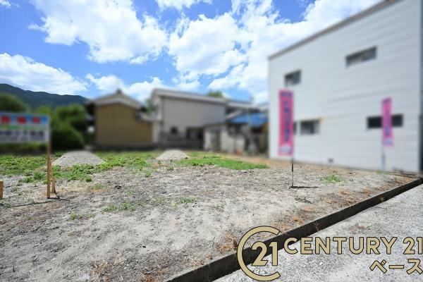 葛城市葛木の売地の前面道路含む現地写真|■現地撮影写真■お気軽にお問い合わせくださいませ！
