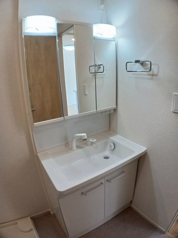 アルバカーサ　Ｂの洗面所