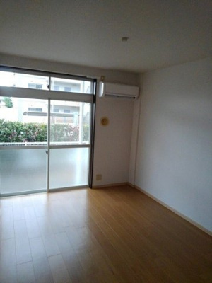 【居間・リビング】 | コスモスハイツ