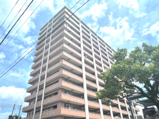 エバーライフリバーサイド飯塚弐番館