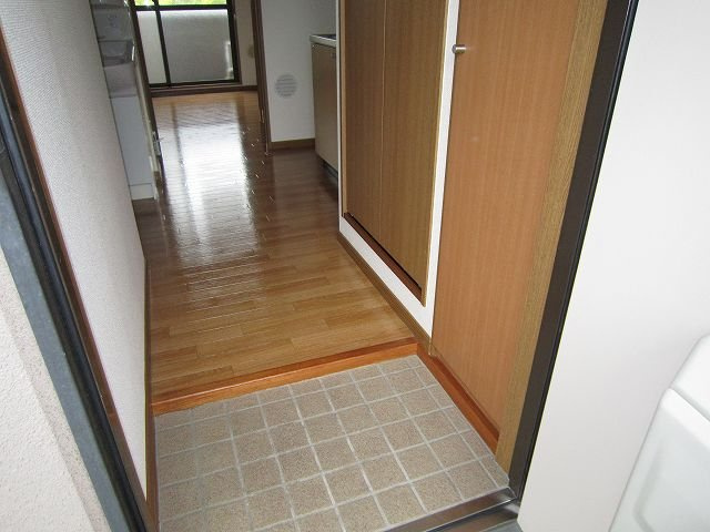 フラッツ・Ａの玄関|シンプルで使いやすい玄関です