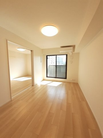 クローバーティアラ　Ｂの居間・リビング|おしゃれな居間です