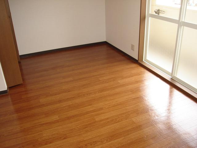 ロイヤルハイム３９の内装|洋室