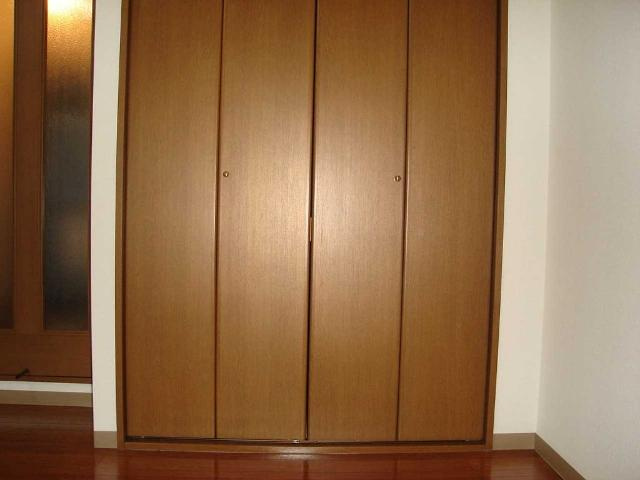 ロイヤルハイム３９の収納|収納