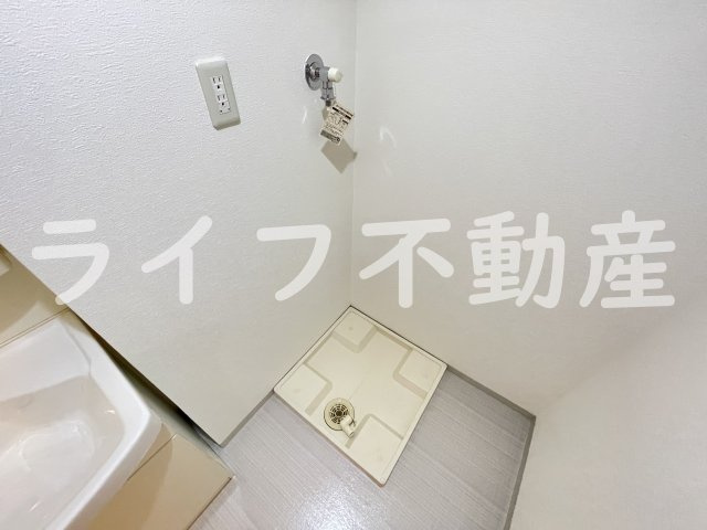 グランシス高井田の洗面所|ゆったりとスペースのある洗面所