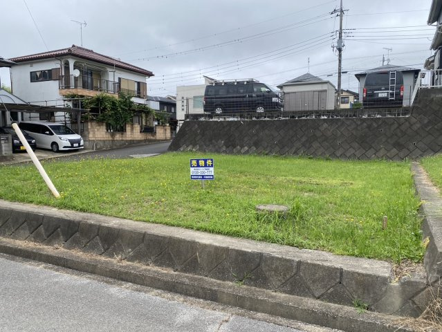 富里市新中沢　売土地の外観