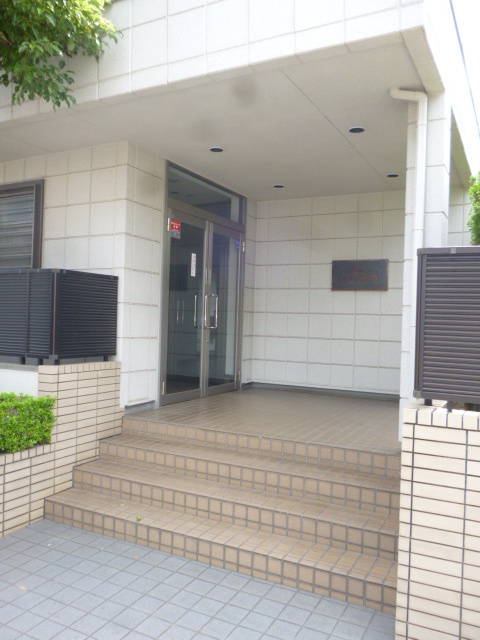 ｍｉｃメゾン壱番館A棟のエントランス|★オートロック付き★