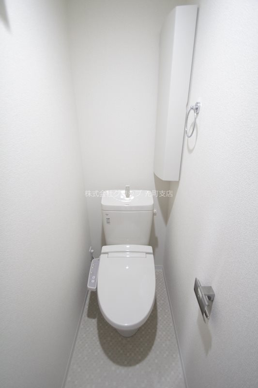 b'CASA Yokohama Yoshinochoのトイレ