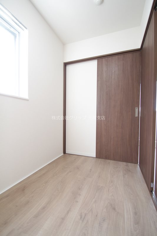 b'CASA Yokohama Yoshinochoの洋室