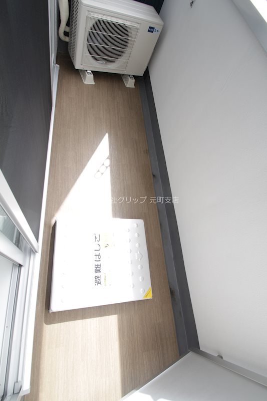 b'CASA Yokohama Yoshinochoのバルコニー