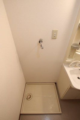 【設備】 | カーサコンフォール | 室内洗濯機置き場